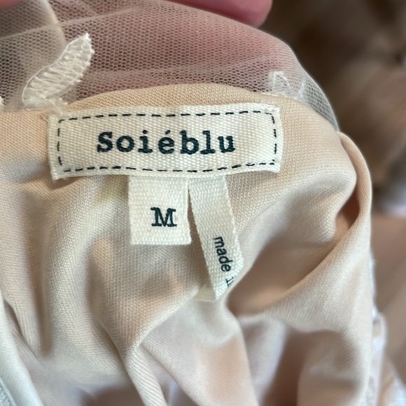 Fun bridal dress for after party or beach wedding ! Soieblu size Med - Picture 10 of 12